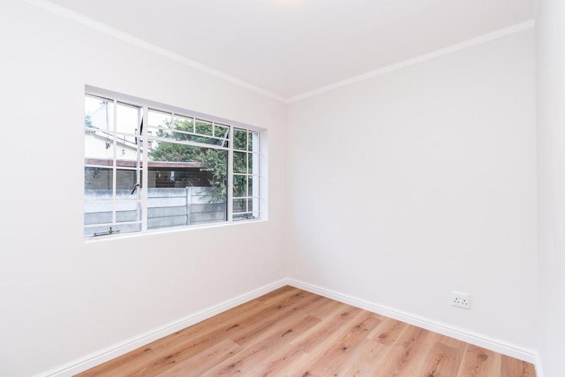 To Let 2 Bedroom Property for Rent in Claremont Upper Western Cape